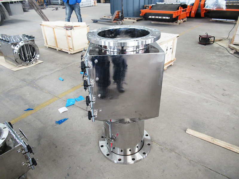 浆料自卸式除铁器