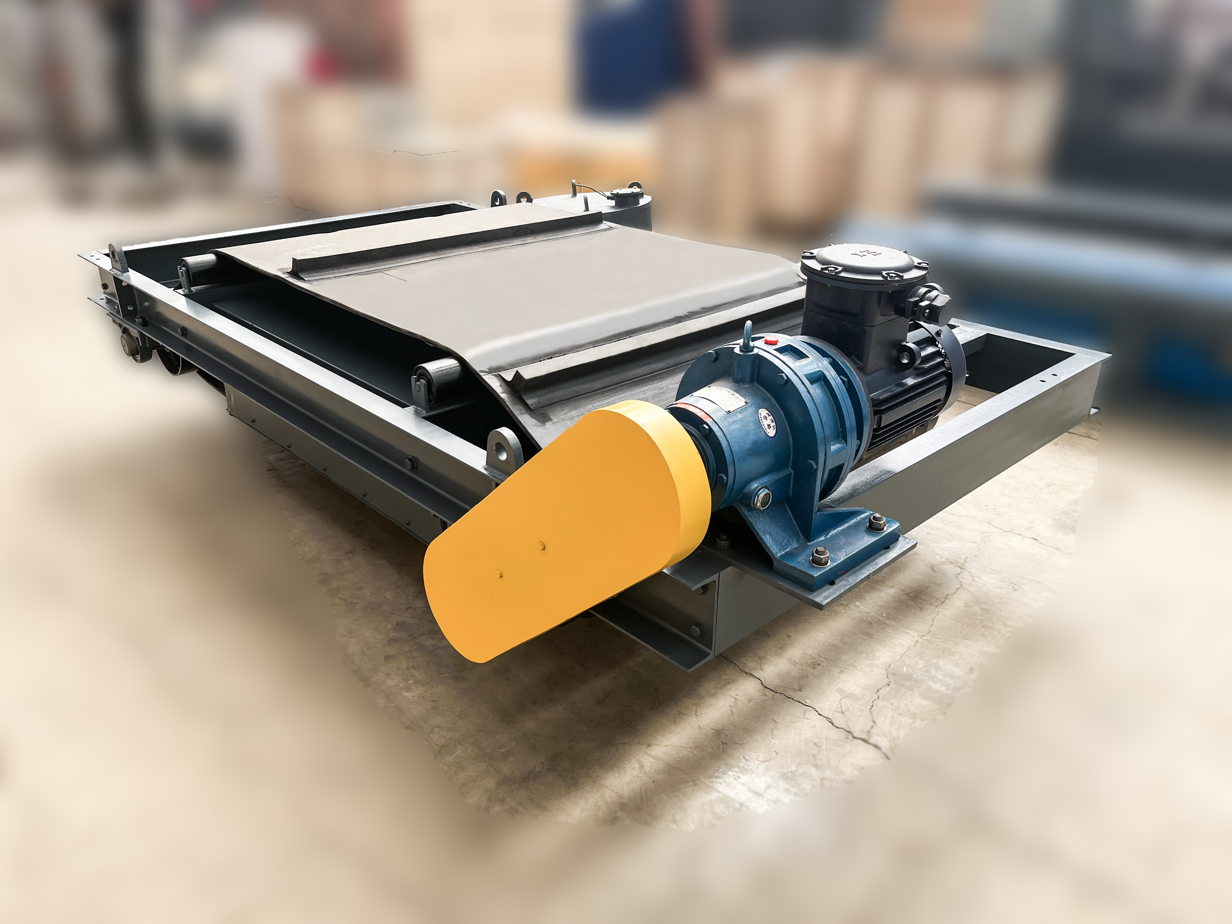 永磁隔爆除铁器