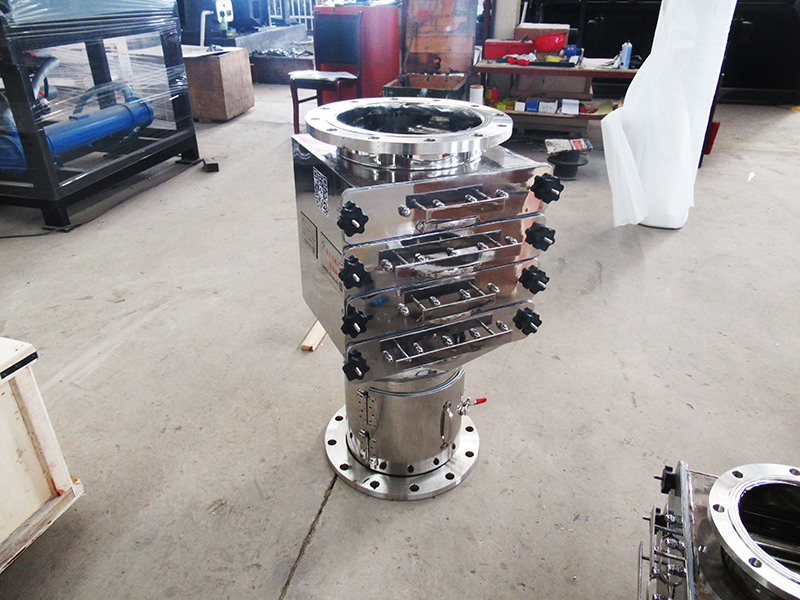 抽屉式管道除铁器