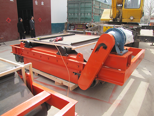 带式隔爆除铁器