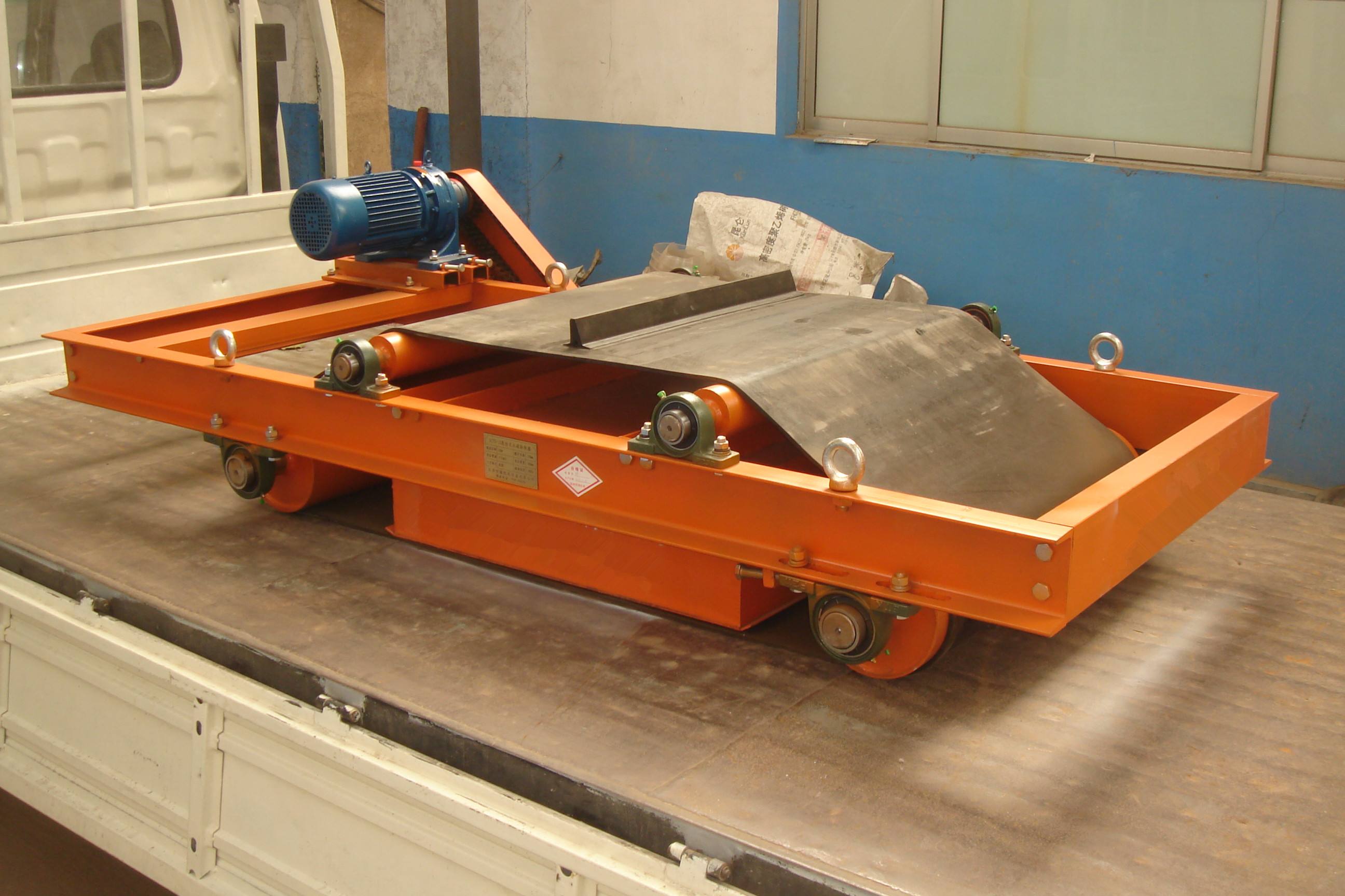 永磁隔爆除铁器